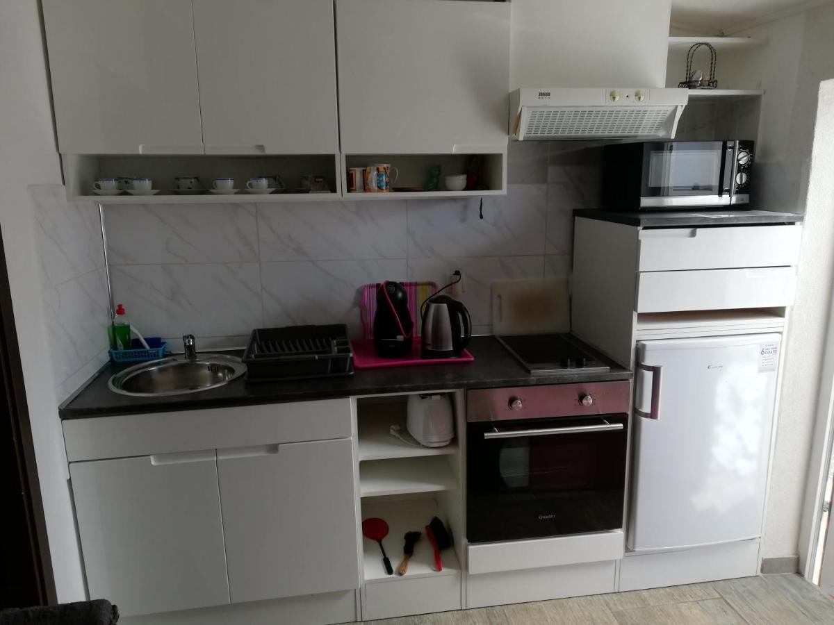 Apartment Camelia Porec Exterior photo